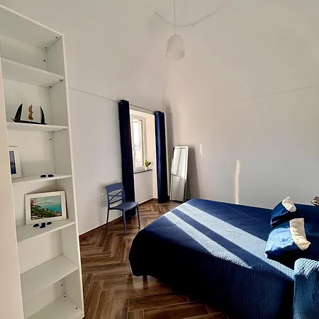 Da Feny Apartament *